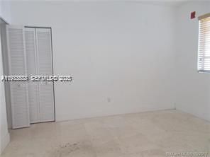 For Rent: $2,700 (1 beds, 1 baths, 750 Square Feet)