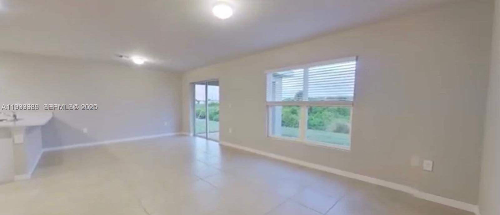 待售: $320,000 (4 贝兹, 2 浴室, 0 平方英尺)