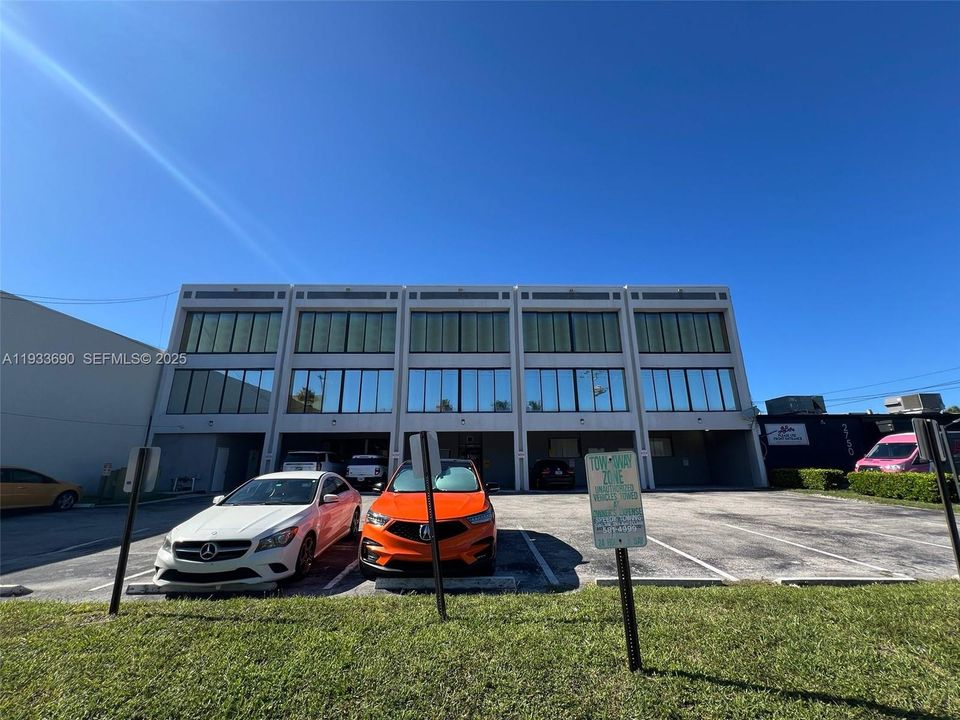 En Renta: $6,750 (0 camas, 0 baños, 0 Pies cuadrados)