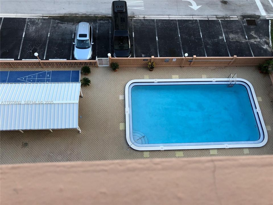 En Venta: $369,000 (2 camas, 2 baños, 1386 Pies cuadrados)