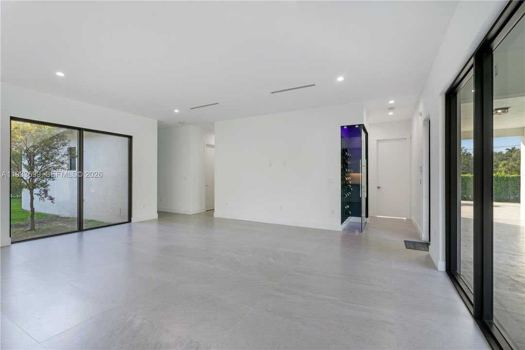 En Venta: $4,100,000 (8 camas, 7 baños, 5764 Pies cuadrados)