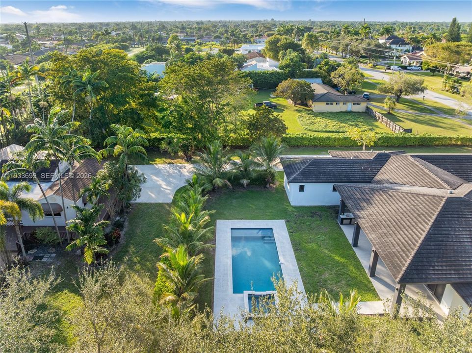 En Venta: $4,100,000 (8 camas, 7 baños, 5764 Pies cuadrados)