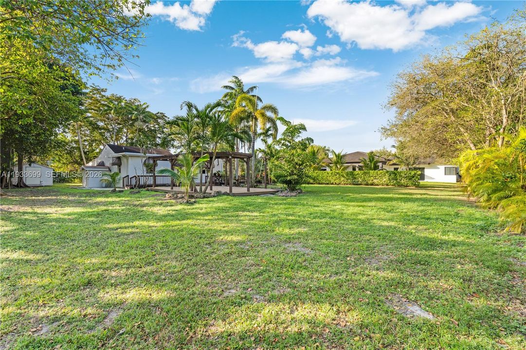 En Venta: $4,100,000 (8 camas, 7 baños, 5764 Pies cuadrados)