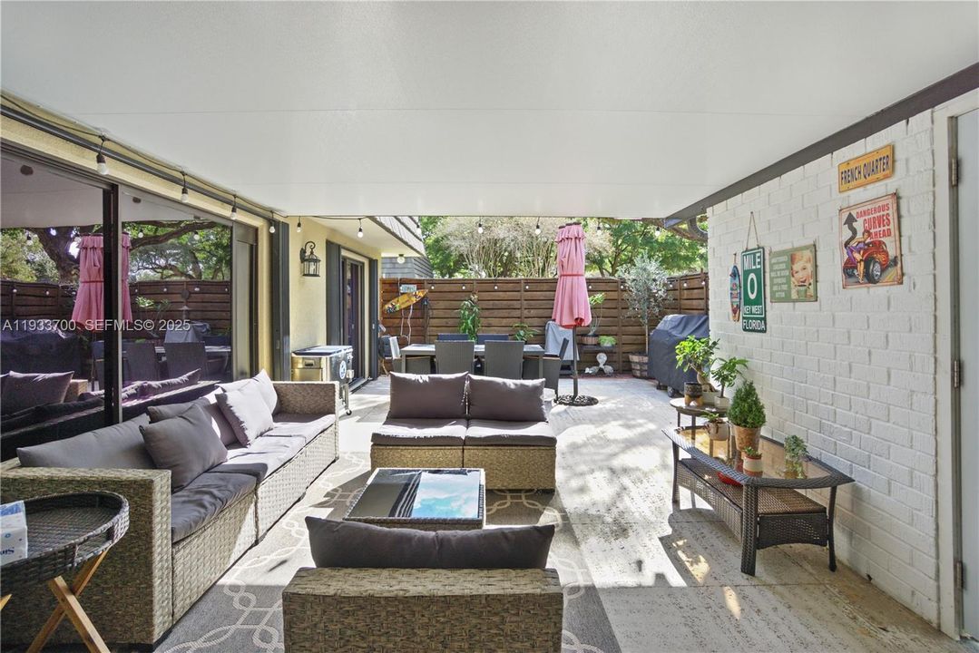 For Sale: $425,000 (3 beds, 2 baths, 1488 Square Feet)