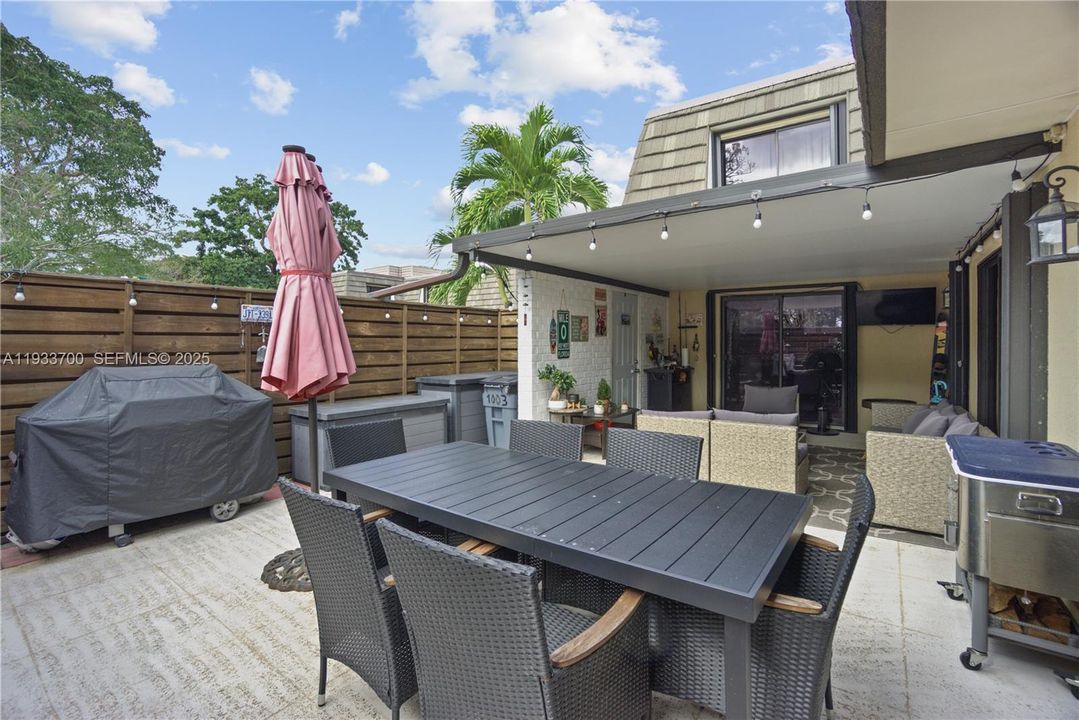 For Sale: $425,000 (3 beds, 2 baths, 1488 Square Feet)