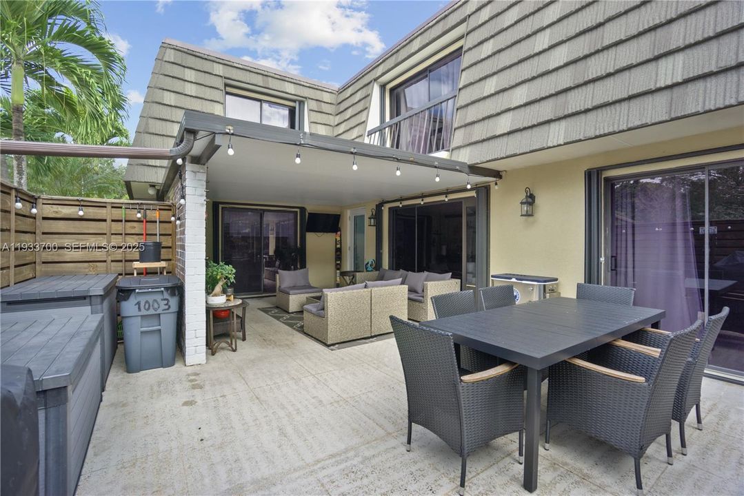 For Sale: $425,000 (3 beds, 2 baths, 1488 Square Feet)