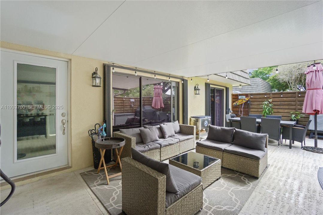 For Sale: $425,000 (3 beds, 2 baths, 1488 Square Feet)