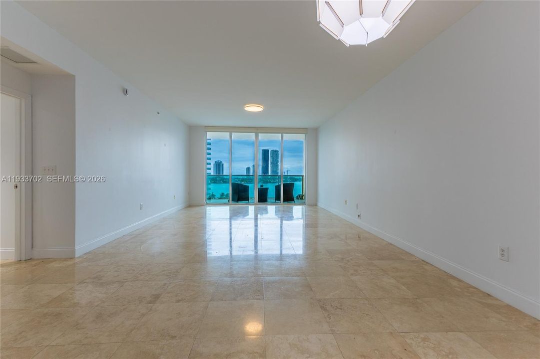 For Sale: $749,000 (3 beds, 2 baths, 2020 Square Feet)