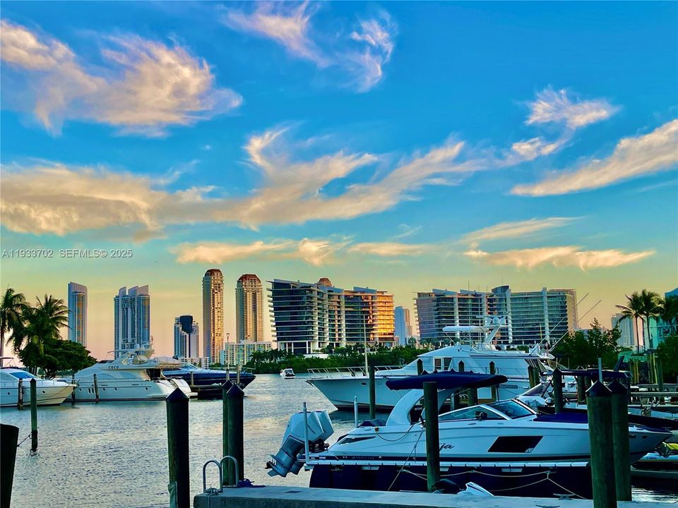 待售: $800,000 (2 贝兹, 2 浴室, 2020 平方英尺)