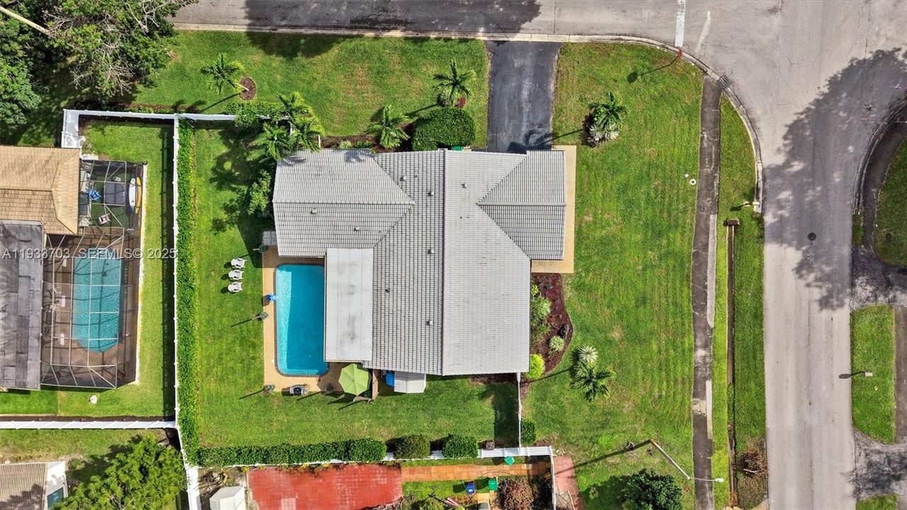 待售: $739,900 (3 贝兹, 2 浴室, 2218 平方英尺)