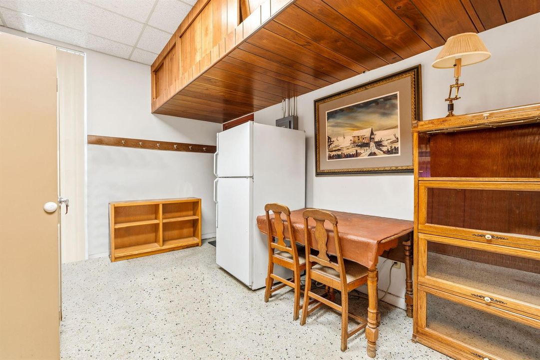 323 Break Room