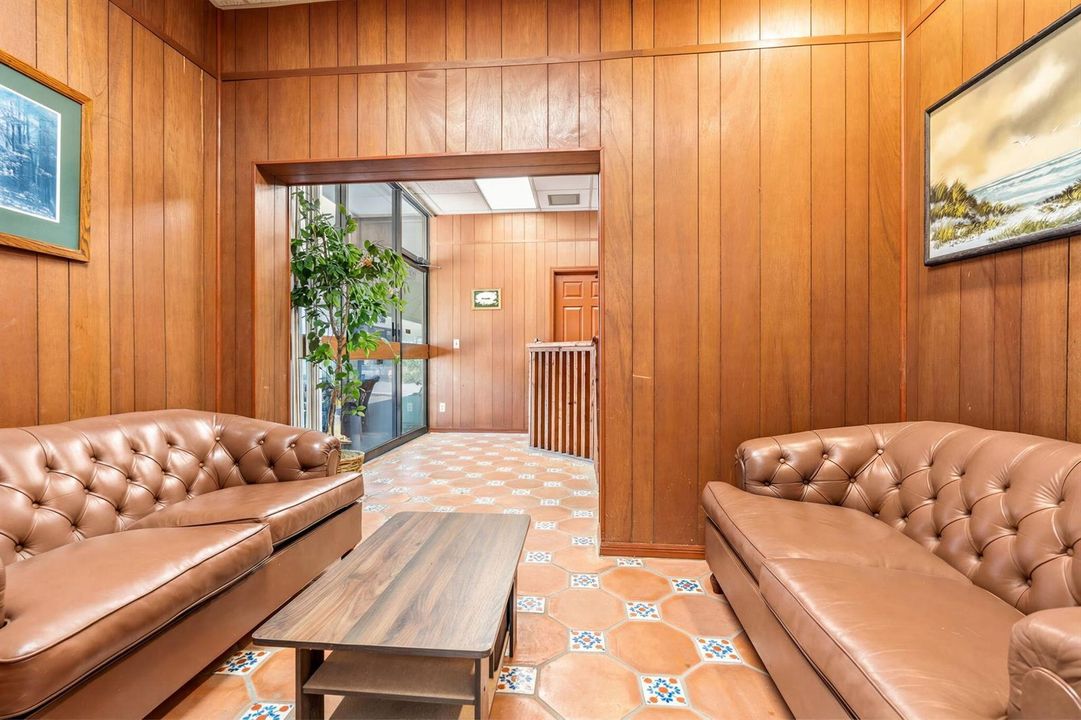 323 Waiting Area