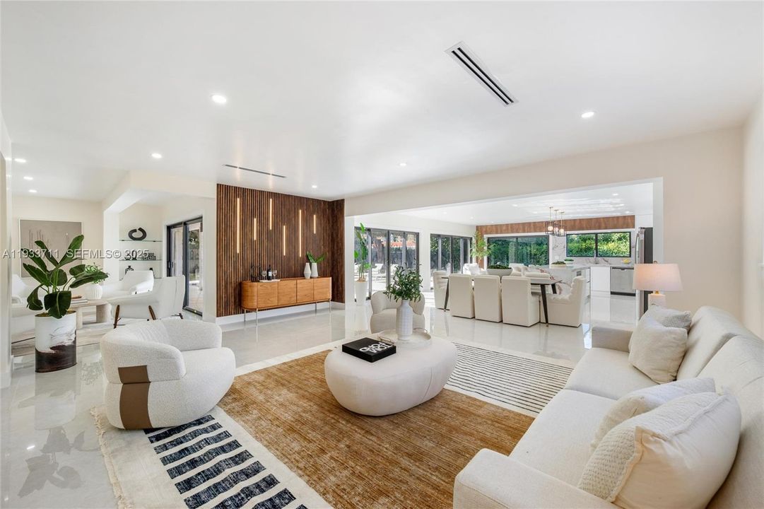 For Sale: $1,998,000 (4 beds, 5 baths, 2530 Square Feet)