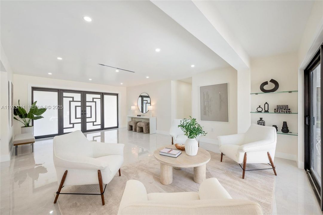 For Sale: $1,998,000 (4 beds, 5 baths, 2530 Square Feet)