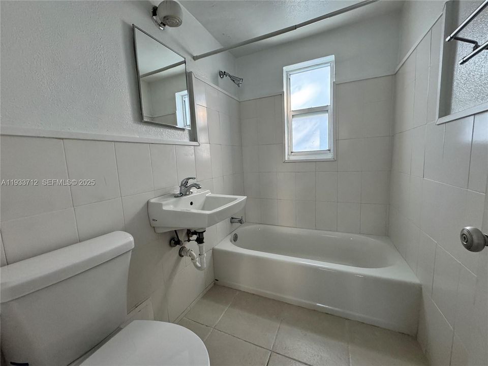 En Renta: $1,900 (1 camas, 1 baños, 6696 Pies cuadrados)