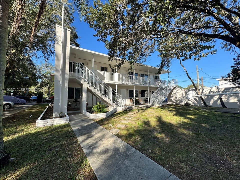 En Renta: $1,900 (1 camas, 1 baños, 6696 Pies cuadrados)