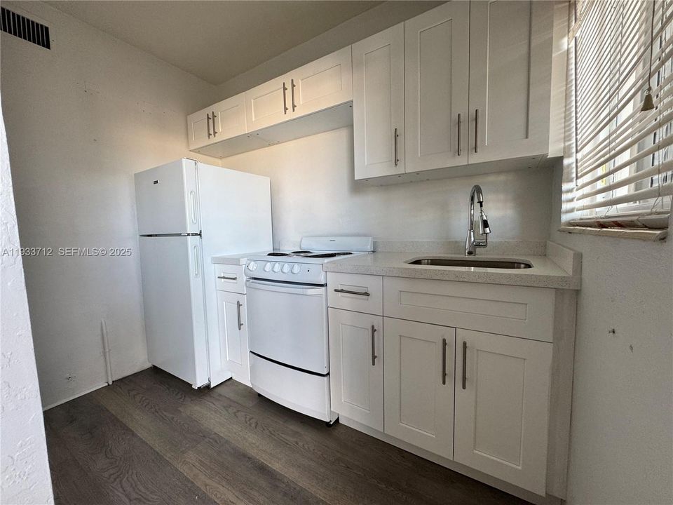 En Renta: $1,900 (1 camas, 1 baños, 6696 Pies cuadrados)