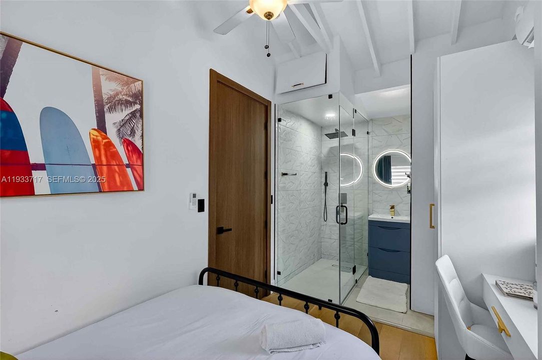 For Rent: $11,500 (3 beds, 3 baths, 2206 Square Feet)