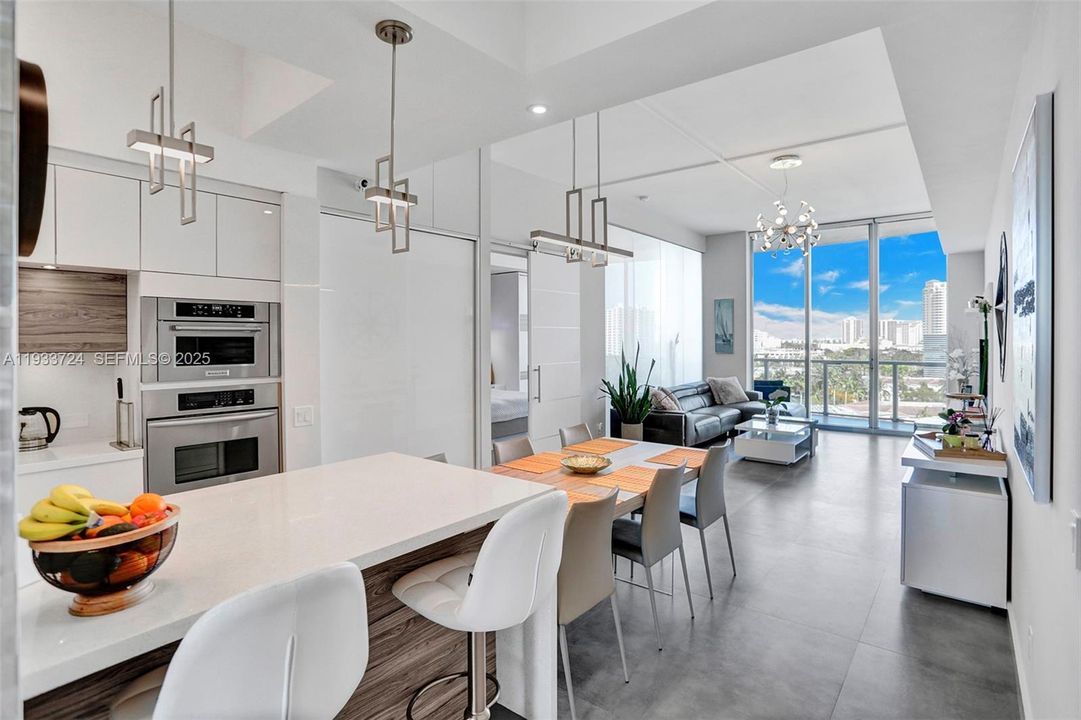 For Rent: $5,250 (3 beds, 2 baths, 1362 Square Feet)