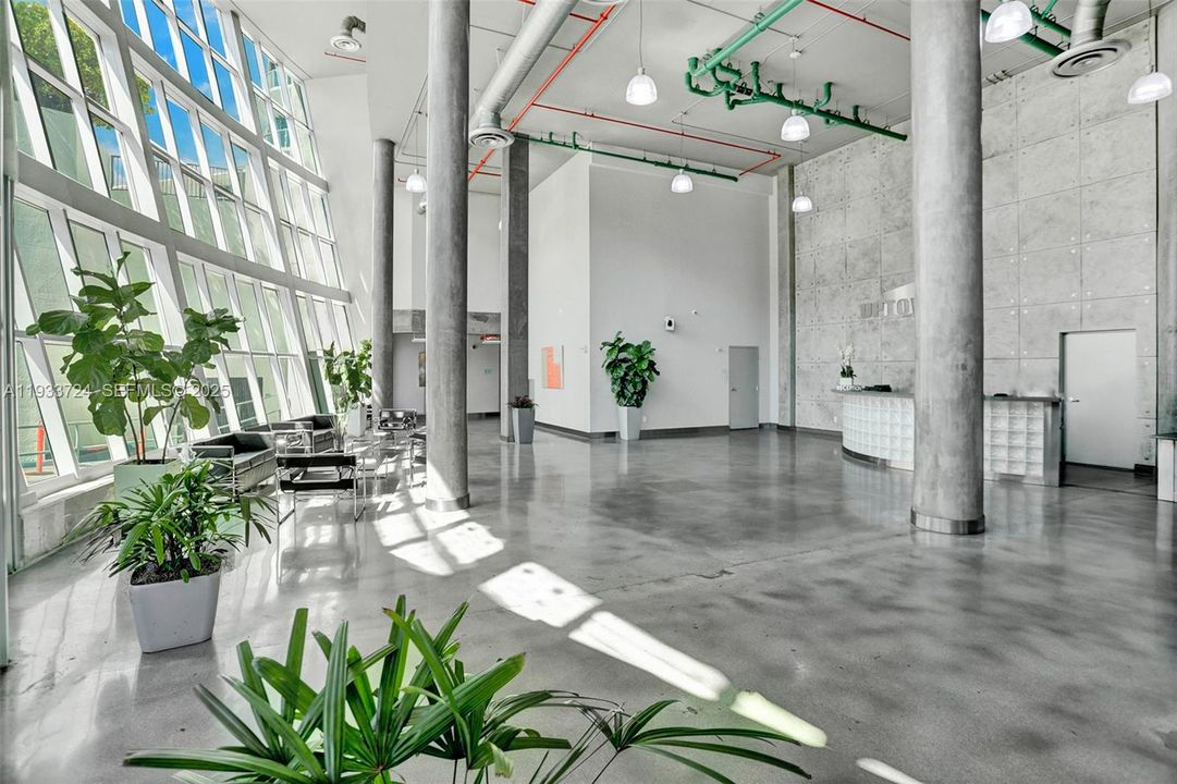 For Rent: $5,250 (3 beds, 2 baths, 1362 Square Feet)