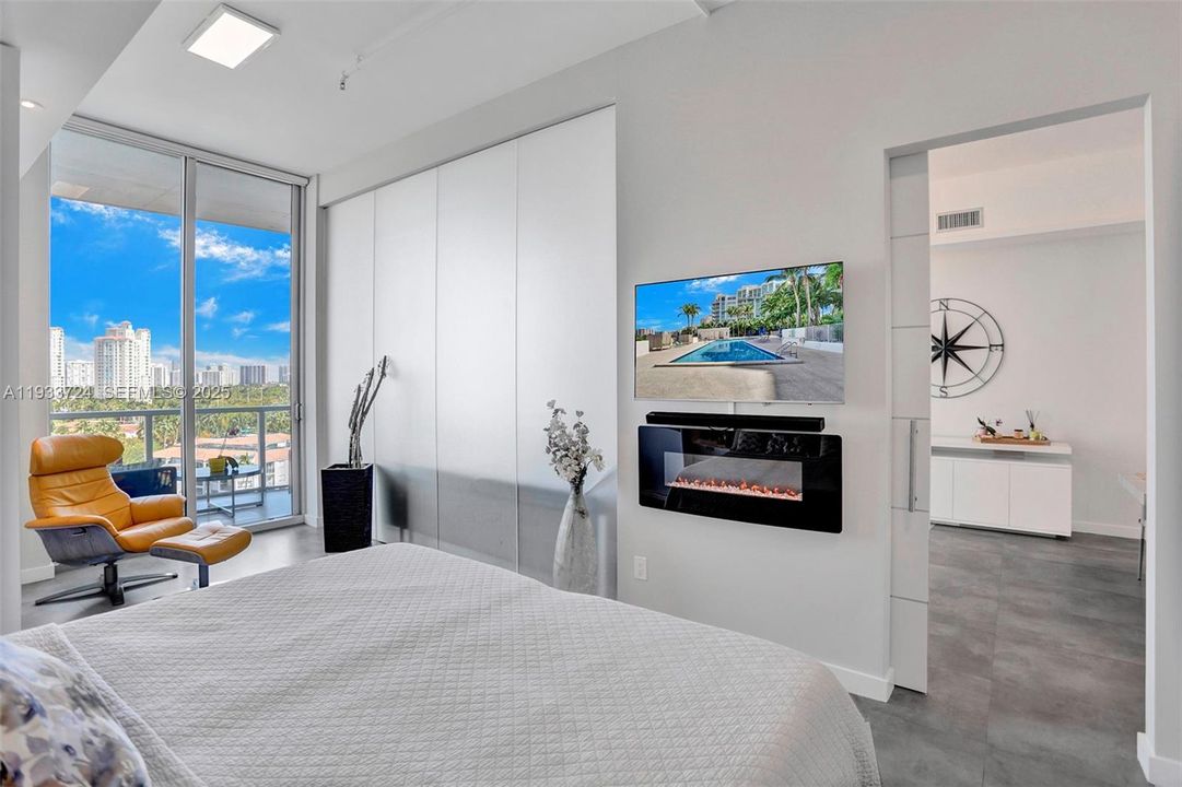 For Rent: $5,250 (3 beds, 2 baths, 1362 Square Feet)