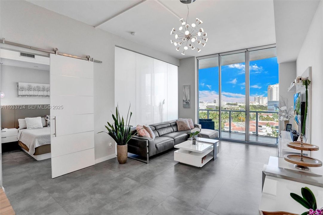 For Rent: $5,250 (3 beds, 2 baths, 1362 Square Feet)