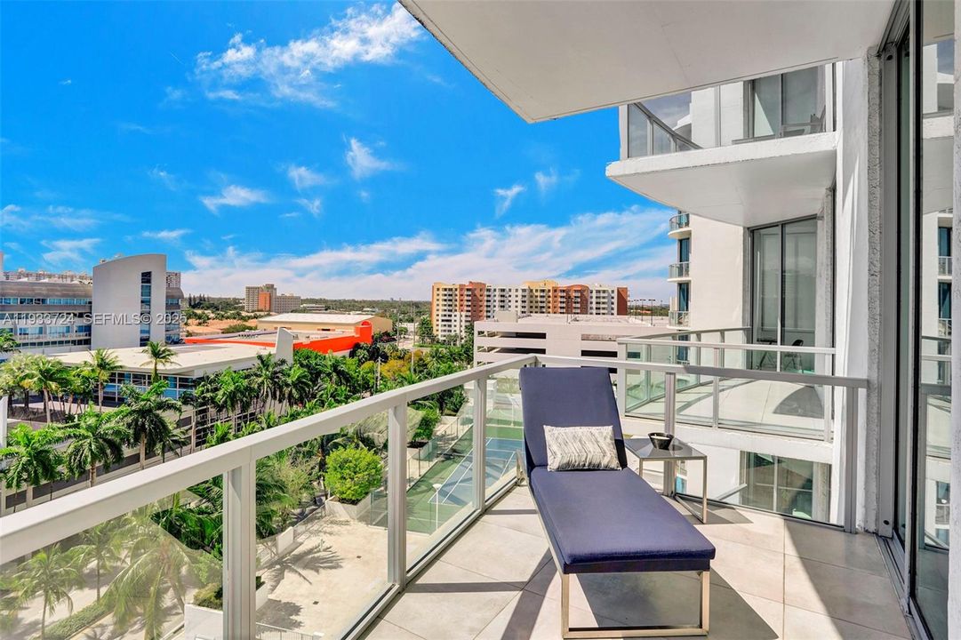 For Rent: $5,250 (3 beds, 2 baths, 1362 Square Feet)