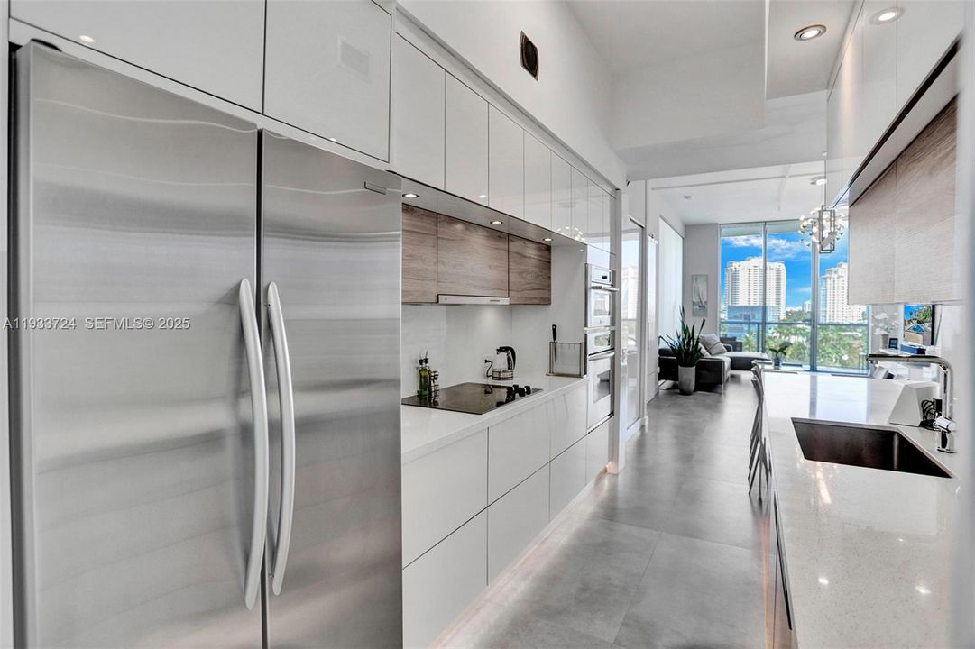 For Rent: $5,250 (3 beds, 2 baths, 1362 Square Feet)