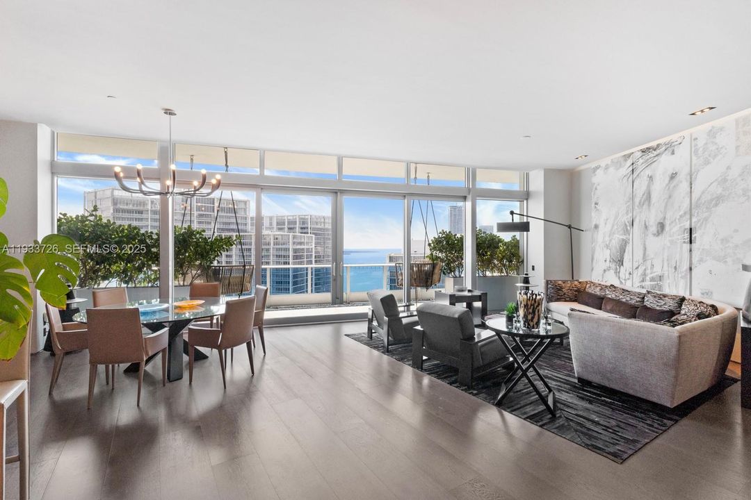 For Sale: $7,790,000 (3 beds, 5 baths, 3889 Square Feet)