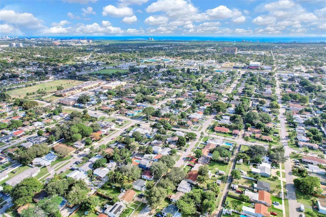 For Rent: $3,600 (3 beds, 1 baths, 1670 Square Feet)