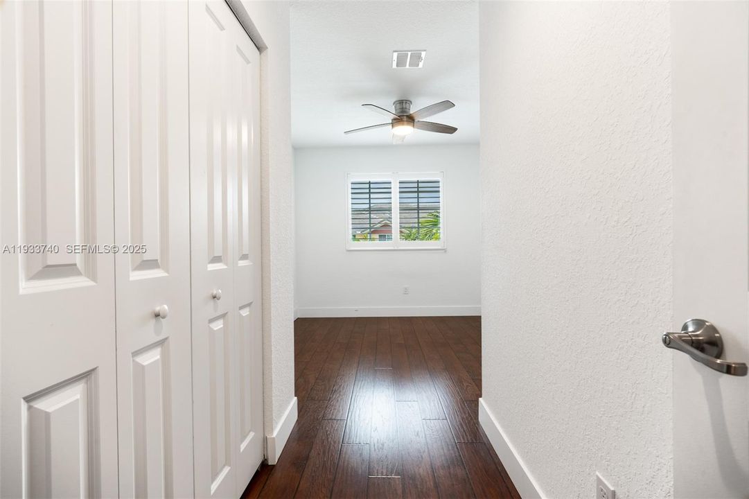 For Rent: $3,500 (3 beds, 2 baths, 1724 Square Feet)