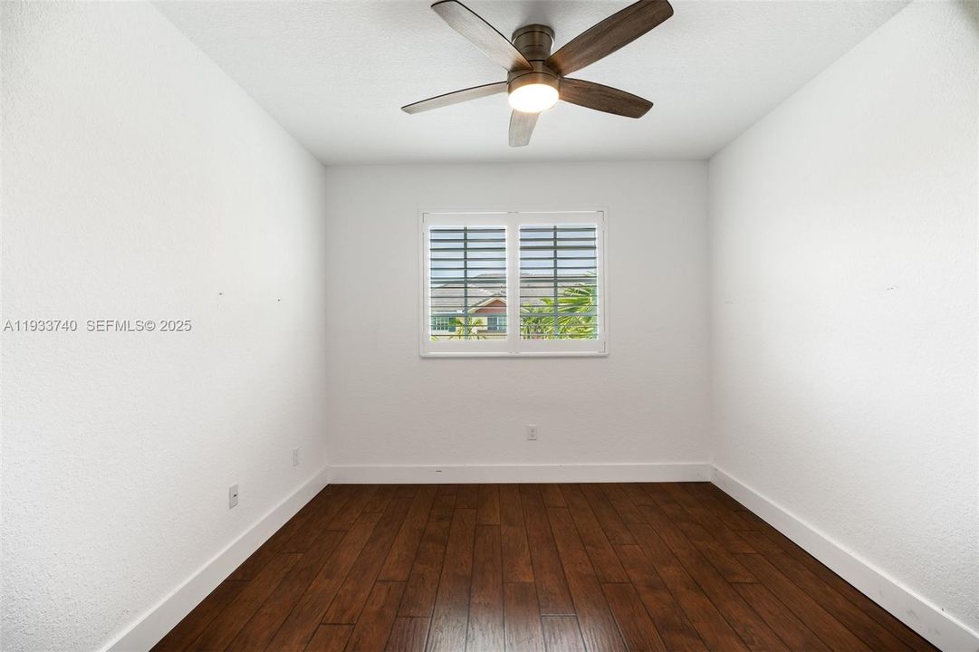 For Rent: $3,500 (3 beds, 2 baths, 1724 Square Feet)