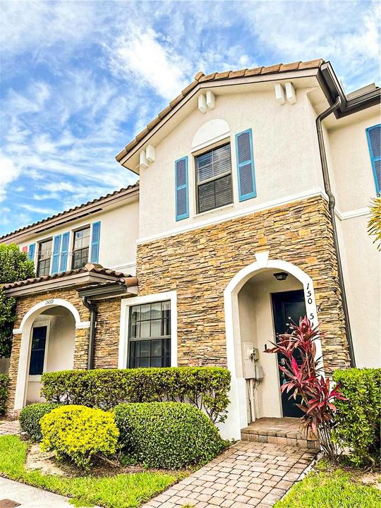 For Rent: $2,790 (3 beds, 2 baths, 1506 Square Feet)