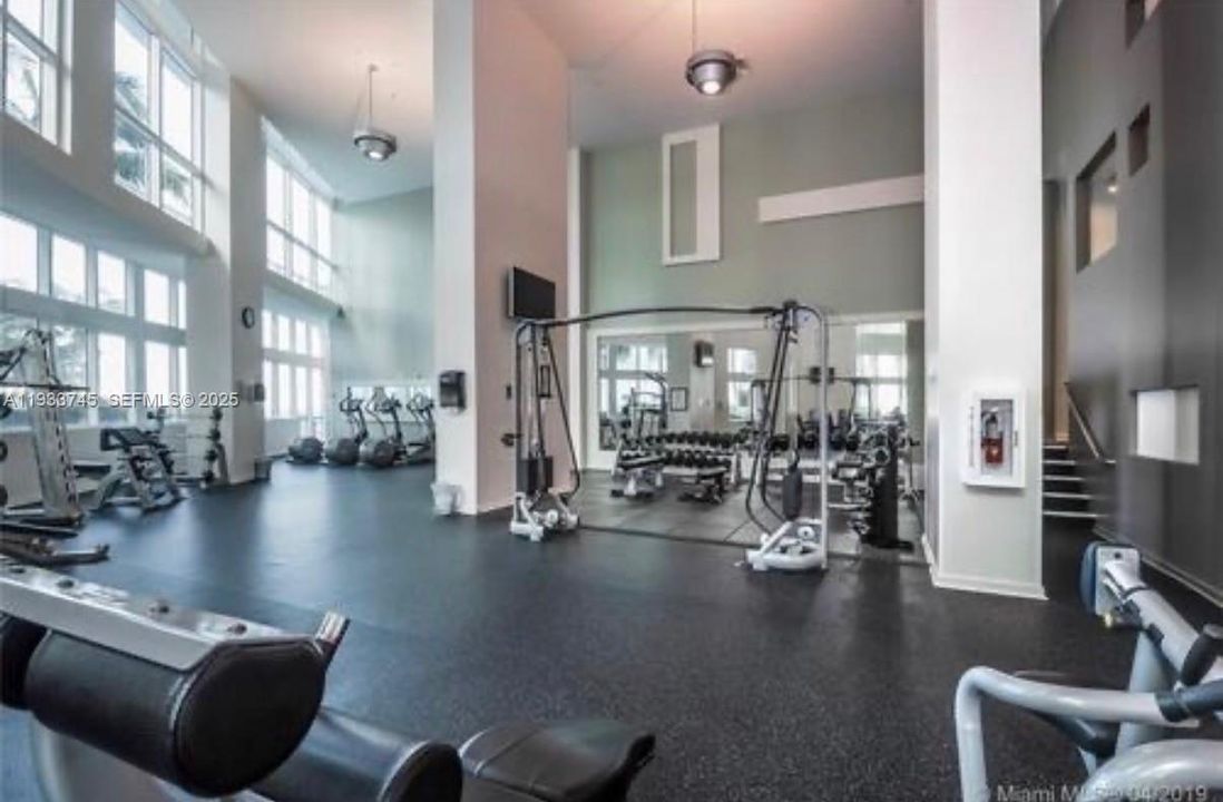 待售: $378,000 (0 贝兹, 1 浴室, 594 平方英尺)