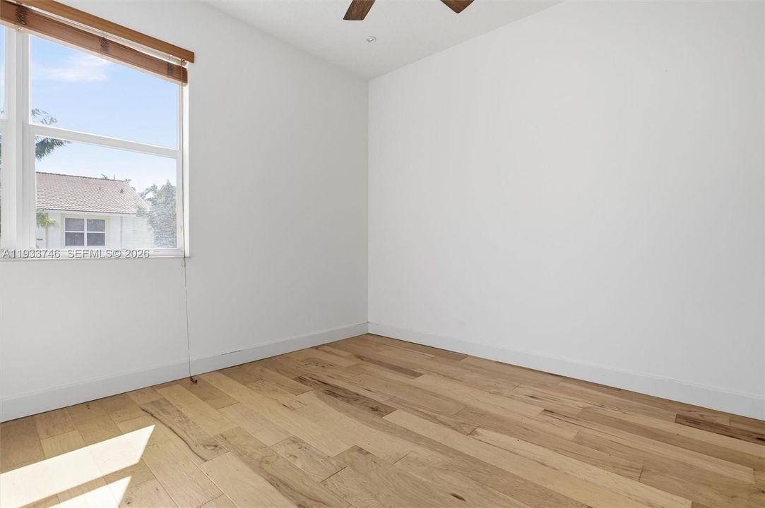 Vendido Recientemente: $827,900 (3 camas, 2 baños, 2161 Pies cuadrados)
