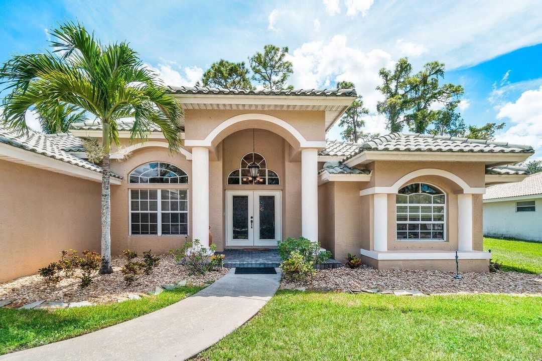 004-146FernwoodCrescent-RoyalPalmBeach-F