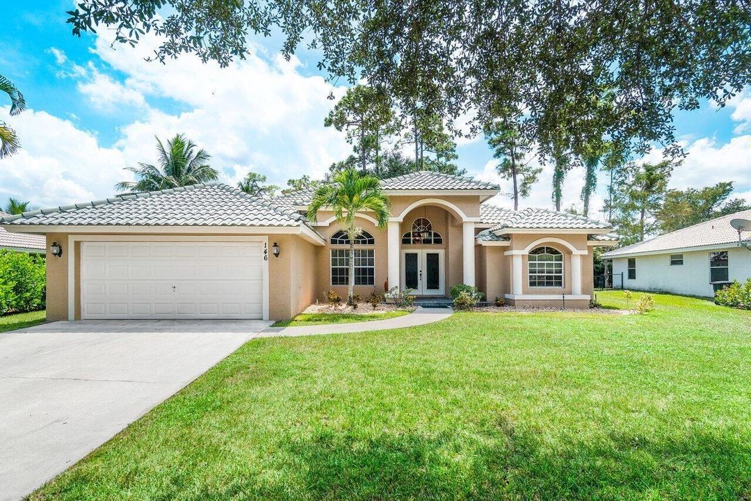 001-146FernwoodCrescent-RoyalPalmBeach-F