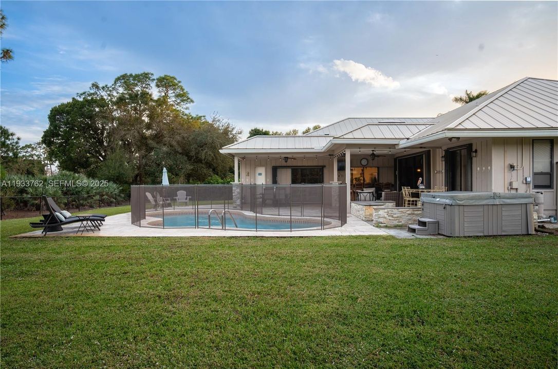 For Sale: $1,490,000 (4 beds, 4 baths, 3230 Square Feet)