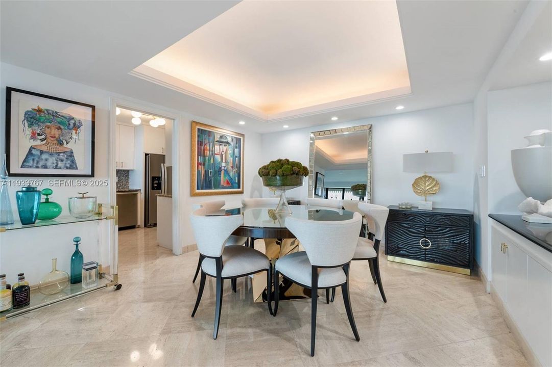 В аренду: $7,750 (2 спален, 2 ванн, 1642 Квадратных фут)