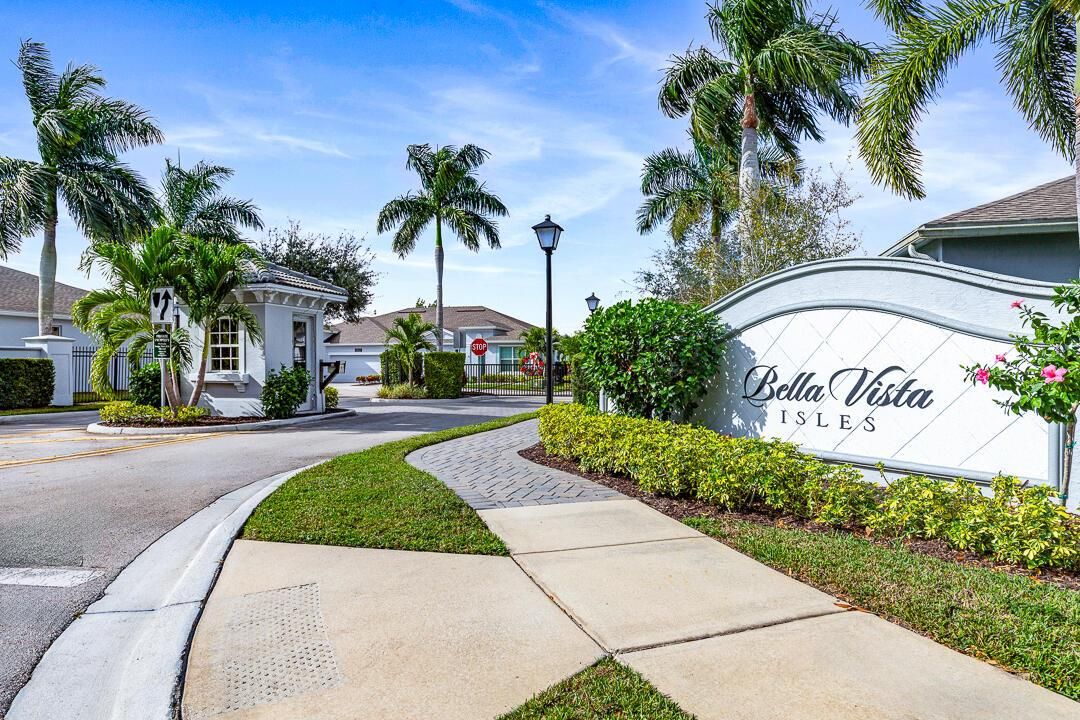 2590 Bella Vista Circle-34