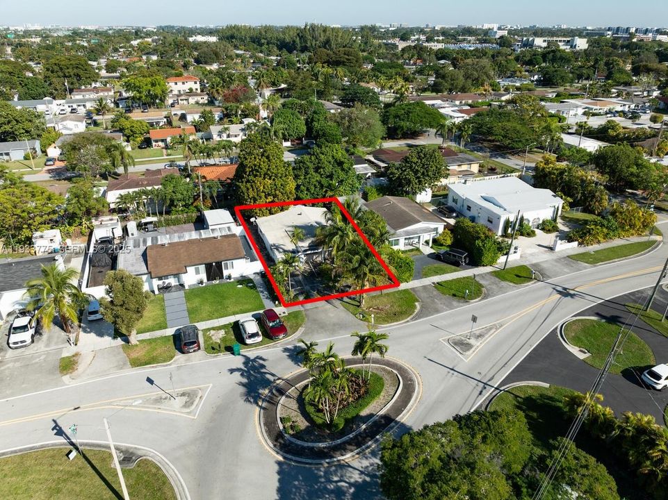 En Venta: $500,000 (3 camas, 2 baños, 1480 Pies cuadrados)