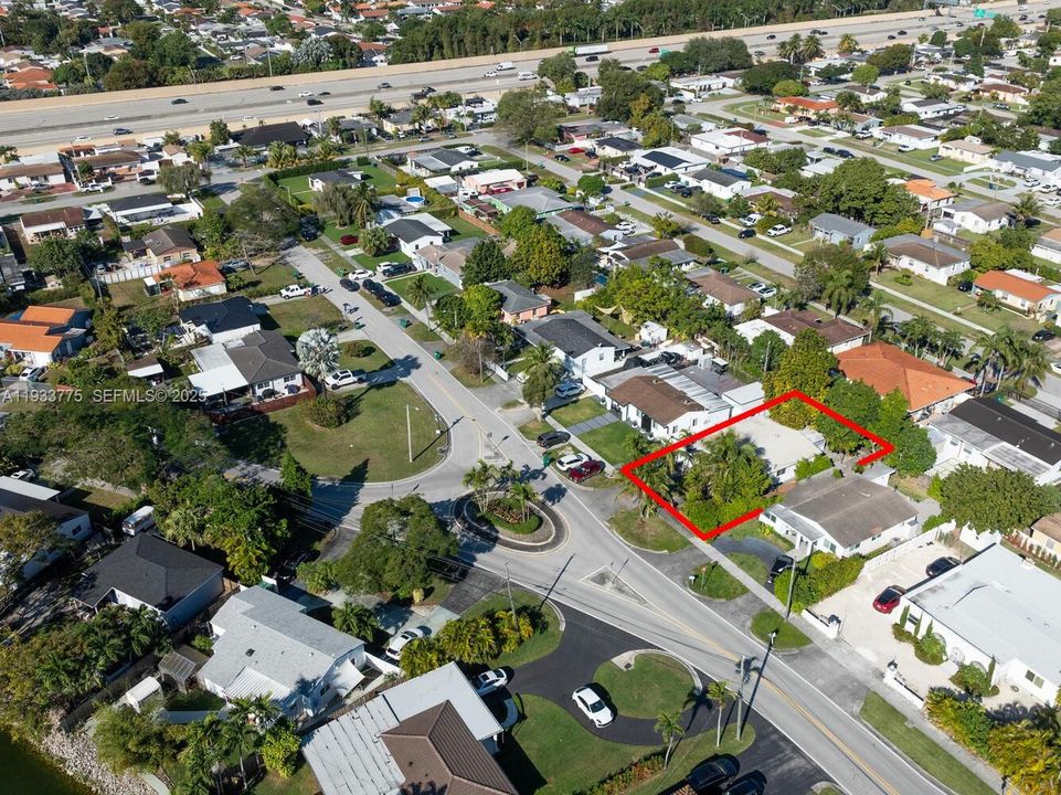 En Venta: $500,000 (3 camas, 2 baños, 1480 Pies cuadrados)