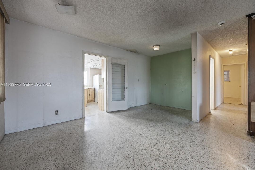 En Venta: $500,000 (3 camas, 2 baños, 1480 Pies cuadrados)