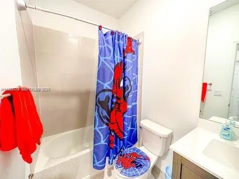 На продажу: $435,000 (3 спален, 2 ванн, 1694 Квадратных фут)