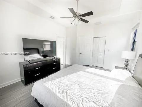 На продажу: $435,000 (3 спален, 2 ванн, 1694 Квадратных фут)