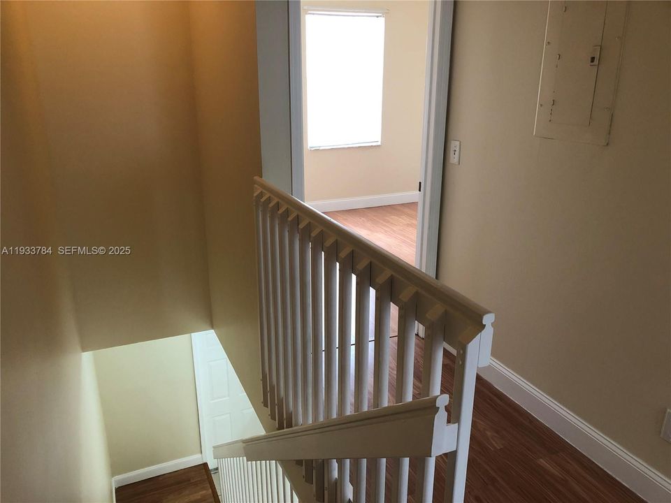 For Rent: $2,500 (2 beds, 2 baths, 1024 Square Feet)