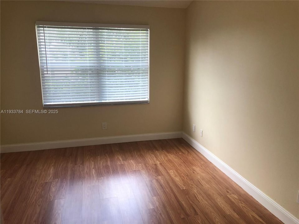 For Rent: $2,500 (2 beds, 2 baths, 1024 Square Feet)