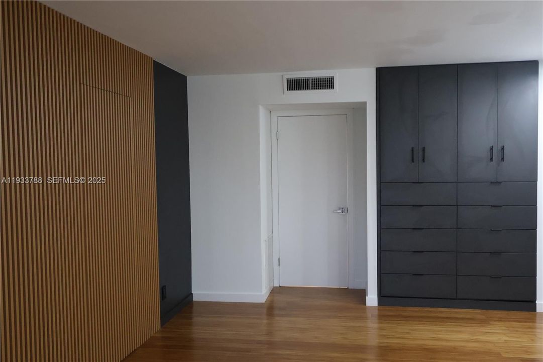 En Venta: $385,000 (3 camas, 2 baños, 1380 Pies cuadrados)