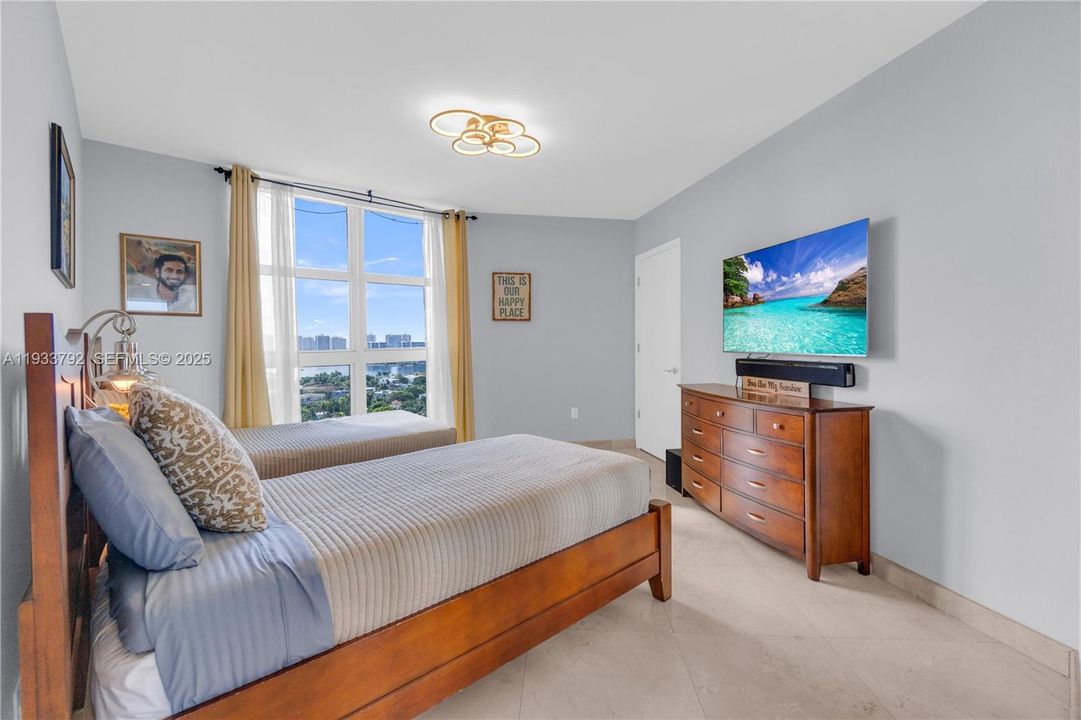 En Renta: $7,100 (2 camas, 2 baños, 1900 Pies cuadrados)