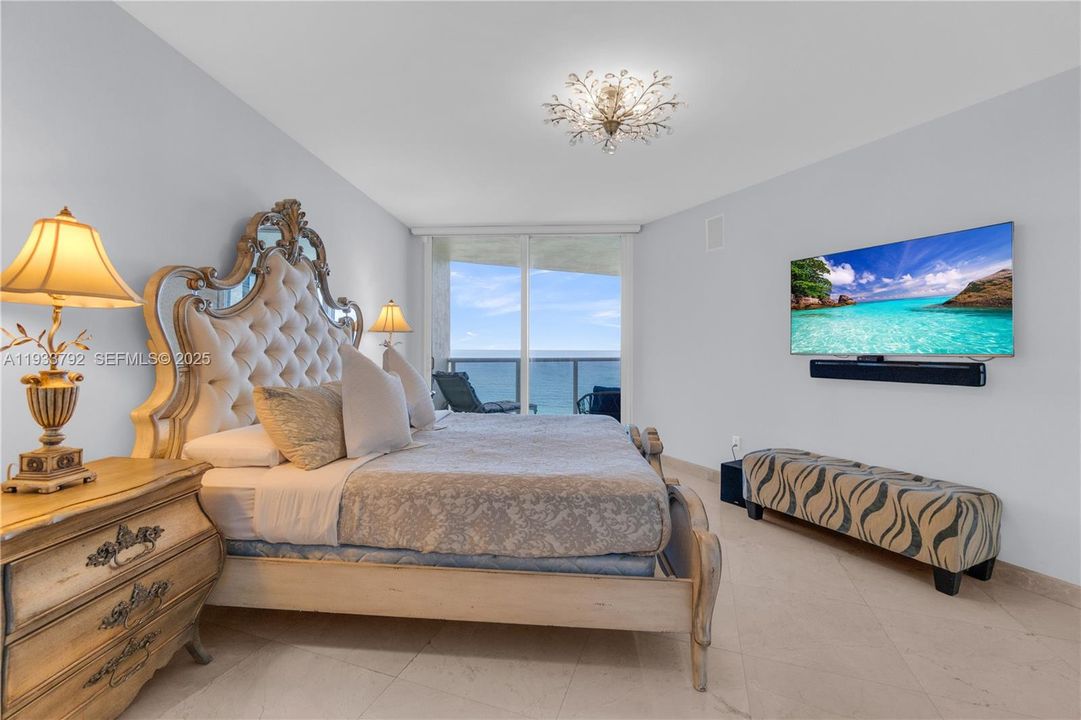 En Renta: $7,100 (2 camas, 2 baños, 1900 Pies cuadrados)